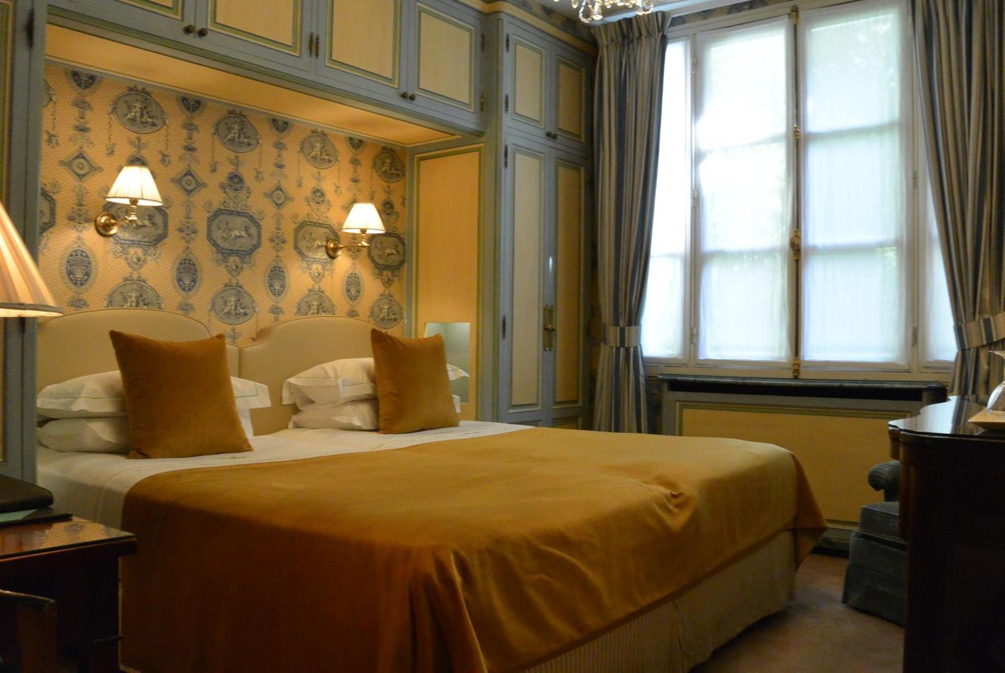 Hotel Duc De St-Simon Paris Exterior foto